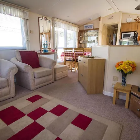 Great 6 Berth Caravan For Hire At Manor Park In Hunstanton Norfolk Ref 23014W Exterior photo