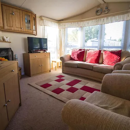 Great 6 Berth Caravan For Hire At Manor Park In Hunstanton Norfolk Ref 23014W Exterior photo