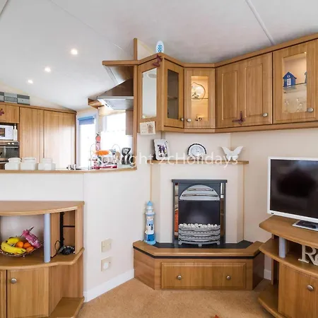 Great 6 Berth Caravan For Hire At Manor Park In Hunstanton Norfolk Ref 23014W Exterior photo